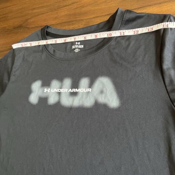 Women’s Under Armour Set Of 2 Loose Athletic Tops Sz XS Black And Gray Exercise - Picture 4 of 9